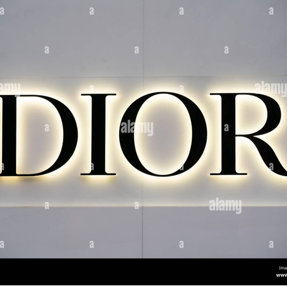 🎀 Miss Dior limited edition Floral Cosmetic Makeup Clutch Bag🎀 - Picture 3 of 17